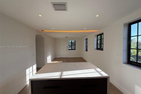 Appartement à louer à Miami, Floride: 2 chambres, 78.97 m2 № 2075316 - photo 6