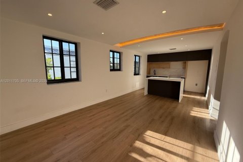 Appartement à louer à Miami, Floride: 2 chambres, 78.97 m2 № 2075316 - photo 3