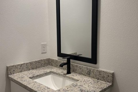 Casa en alquiler en Spring Hill, Florida, 3 dormitorios, 117.8 m2 № 1780728 - foto 14