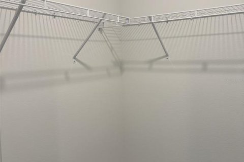 Casa en alquiler en Spring Hill, Florida, 3 dormitorios, 117.8 m2 № 1780728 - foto 12