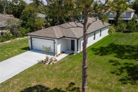 Casa en alquiler en Spring Hill, Florida, 3 dormitorios, 117.8 m2 № 1780728 - foto 28