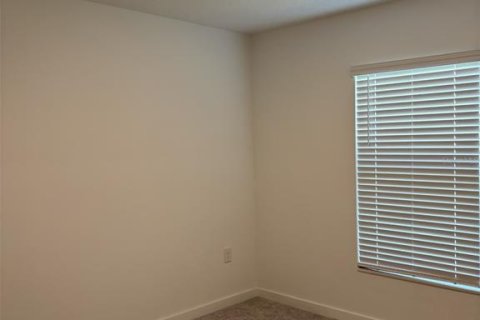 Casa en alquiler en Spring Hill, Florida, 3 dormitorios, 117.8 m2 № 1780728 - foto 15