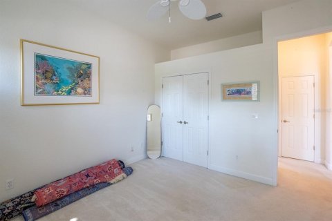 House in Palm Coast, Florida 3 bedrooms, 181.62 sq.m. № 1907740 - photo 8