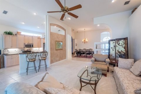 House in Palm Coast, Florida 3 bedrooms, 181.62 sq.m. № 1907740 - photo 18