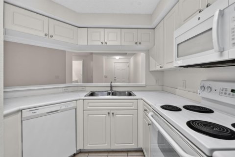 Copropriété à louer à Palm Beach Gardens, Floride: 3 chambres, 129.6 m2 № 2431335 - photo 16