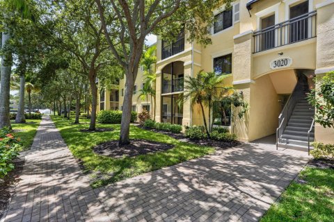 Condo à Palm Beach Gardens, Floride, 3 chambres  № 2431335