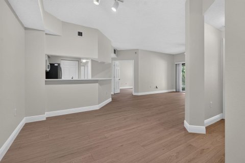 Copropriété à louer à Palm Beach Gardens, Floride: 3 chambres, 129.6 m2 № 2431335 - photo 3