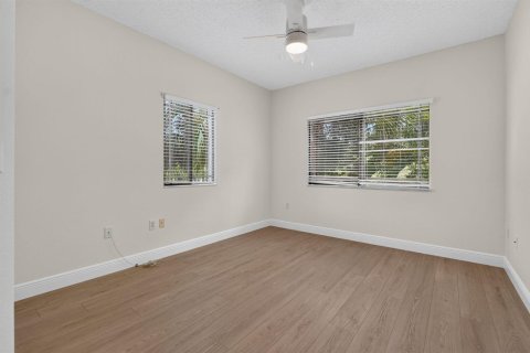 Copropriété à louer à Palm Beach Gardens, Floride: 3 chambres, 129.6 m2 № 2431335 - photo 21
