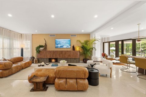 House in Miami Shores, Florida 5 bedrooms № 2033492 - photo 19