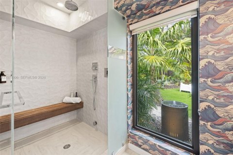 House in Miami Shores, Florida 5 bedrooms № 2033492 - photo 9