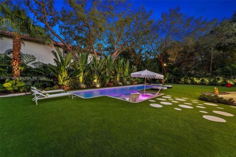 House in Miami Shores, Florida 5 bedrooms № 2033492 - photo 13