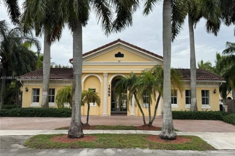 Купить таунхаус в Майами, Флорида 3 спальни, 164.9м2, № 2049031 - фото 30