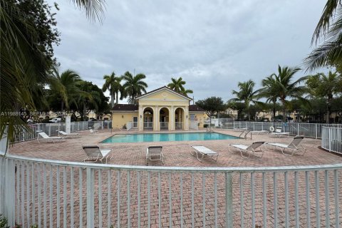 Купить таунхаус в Майами, Флорида 3 спальни, 164.9м2, № 2049031 - фото 26