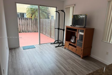 Купить таунхаус в Майами, Флорида 3 спальни, 164.9м2, № 2049031 - фото 11