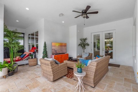 House in Windermere, Florida 6 bedrooms, 590.39 sq.m. № 1915907 - photo 11