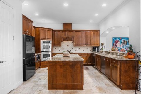 House in Windermere, Florida 6 bedrooms, 590.39 sq.m. № 1915907 - photo 21