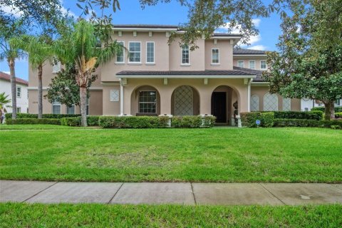 House in Windermere, Florida 6 bedrooms, 590.39 sq.m. № 1915907 - photo 1