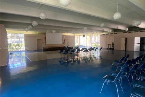 Copropriété à vendre à Miami, Floride: 2 chambres, 103.68 m2 № 1794017 - photo 21