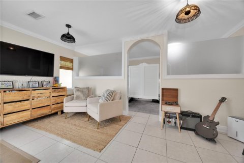 Immobilier commercial à vendre à Miami, Floride: 188.59 m2 № 1968494 - photo 18
