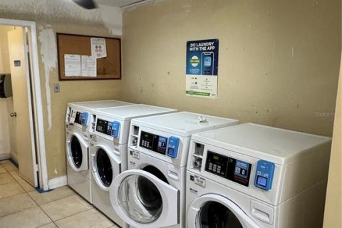 Condominio en alquiler en Tampa, Florida, 1 dormitorio, 59.83 m2 № 1825324 - foto 13