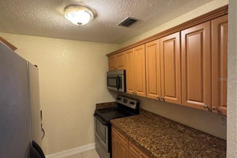 Condominio en alquiler en Tampa, Florida, 1 dormitorio, 59.83 m2 № 1825324 - foto 5