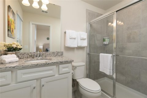 Villa ou maison à louer à Davenport, Floride: 7 chambres, 304.81 m2 № 2387379 - photo 17