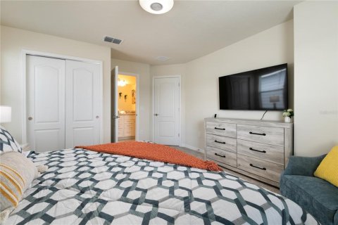 Villa ou maison à louer à Davenport, Floride: 7 chambres, 304.81 m2 № 2387379 - photo 19