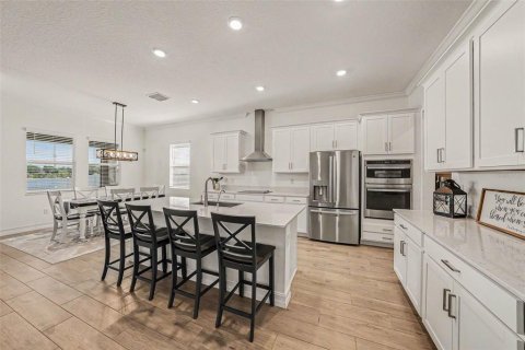 Casa en venta en Riverview, Florida, 4 dormitorios, 244.52 m2 № 2206521 - foto 3