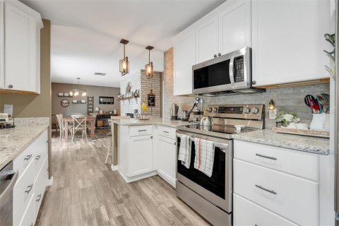 Casa en venta en Tavares, Florida, 3 dormitorios, 157.66 m2 № 2387548 - foto 20