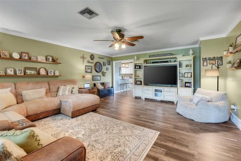 Casa en venta en Tavares, Florida, 3 dormitorios, 157.66 m2 № 2387548 - foto 14