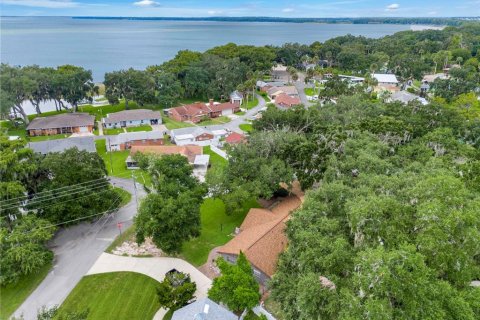 Casa en venta en Tavares, Florida, 3 dormitorios, 157.66 m2 № 2387548 - foto 9