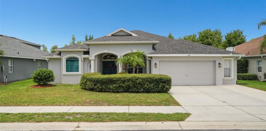 Casa en Trinity, Florida 4 dormitorios, 235.14 m2 № 2166896