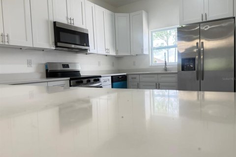Commercial property in Sebring, Florida 6 bedrooms, 308.81 sq.m. № 2418865 - photo 8