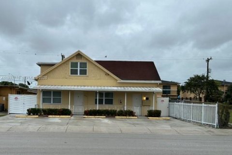 Снять в аренду виллу или дом в Хайалиа, Флорида 1 спальня, № 2055449 - фото 21