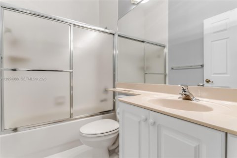 Купить виллу или дом в Дейви, Флорида 5 спален, 320.88м2, № 2245938 - фото 28