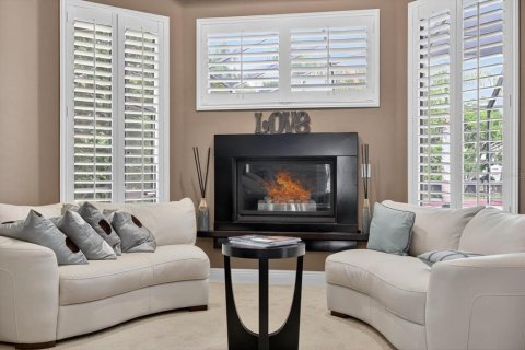 House in Tarpon Springs, Florida 5 bedrooms, 472.13 sq.m. № 1854566 - photo 22