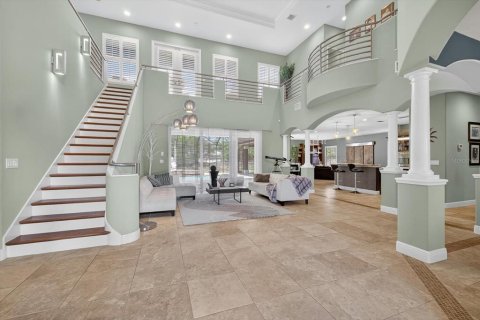 House in Tarpon Springs, Florida 5 bedrooms, 472.13 sq.m. № 1854566 - photo 10