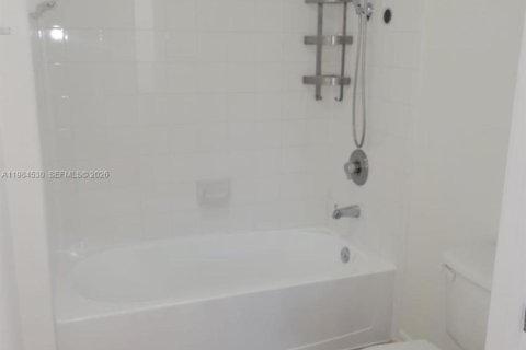 Copropriété à vendre à Miramar, Floride: 1 chambre, 78.97 m2 № 2047223 - photo 7