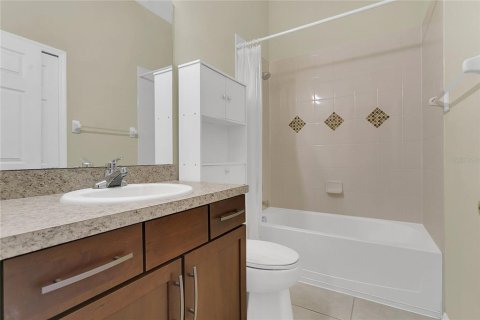Adosado en alquiler en Groveland, Florida, 4 dormitorios, 158.49 m2 № 1866428 - foto 21