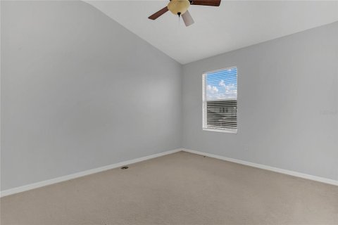 Adosado en alquiler en Groveland, Florida, 4 dormitorios, 158.49 m2 № 1866428 - foto 18