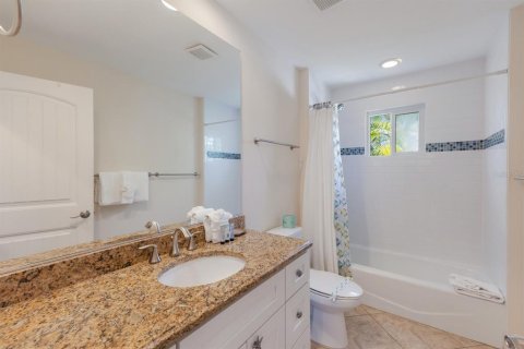Villa ou maison à vendre à Anna Maria, Floride: 3 chambres, 134.43 m2 № 1879440 - photo 19