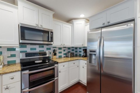 Villa ou maison à vendre à Anna Maria, Floride: 3 chambres, 134.43 m2 № 1879440 - photo 12