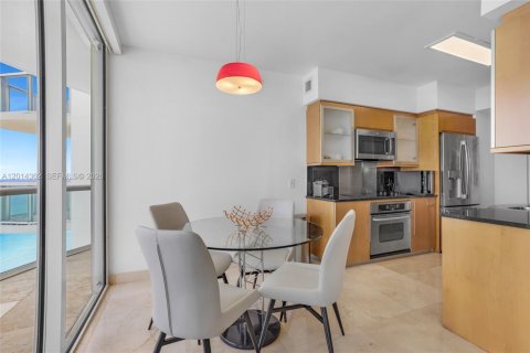 Copropriété à louer à Miami Beach, Floride: 2 chambres, 129.32 m2 № 2076446 - photo 19
