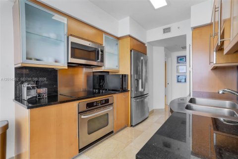 Copropriété à louer à Miami Beach, Floride: 2 chambres, 129.32 m2 № 2076446 - photo 17