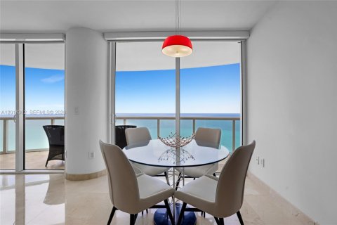 Copropriété à louer à Miami Beach, Floride: 2 chambres, 129.32 m2 № 2076446 - photo 20