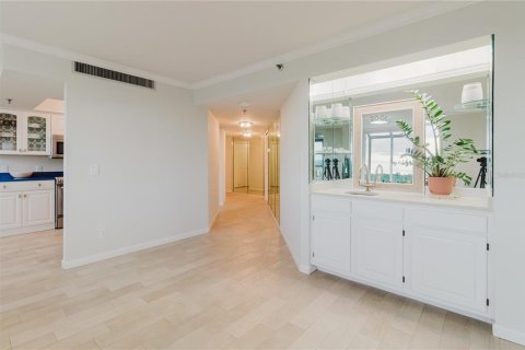 Condominio en venta en Largo, Florida, 2 dormitorios, 134.24 m2 № 1899962 - foto 10
