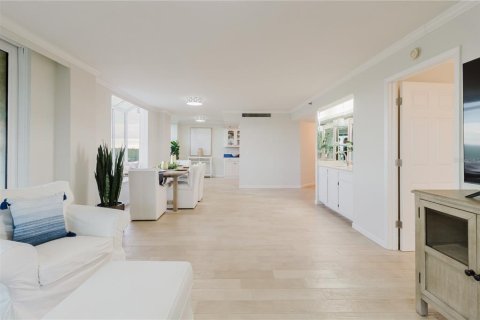 Condominio en venta en Largo, Florida, 2 dormitorios, 134.24 m2 № 1899962 - foto 11