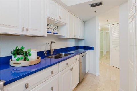 Condominio en venta en Largo, Florida, 2 dormitorios, 134.24 m2 № 1899962 - foto 19
