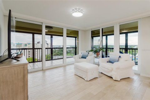 Condominio en venta en Largo, Florida, 2 dormitorios, 134.24 m2 № 1899962 - foto 3