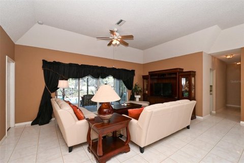 Villa ou maison à louer à Sarasota, Floride: 3 chambres, 176.98 m2 № 2143772 - photo 8